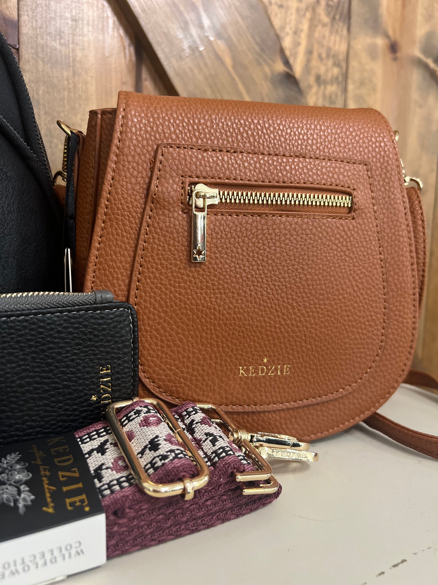Camden Mini Messenger - Chestnut