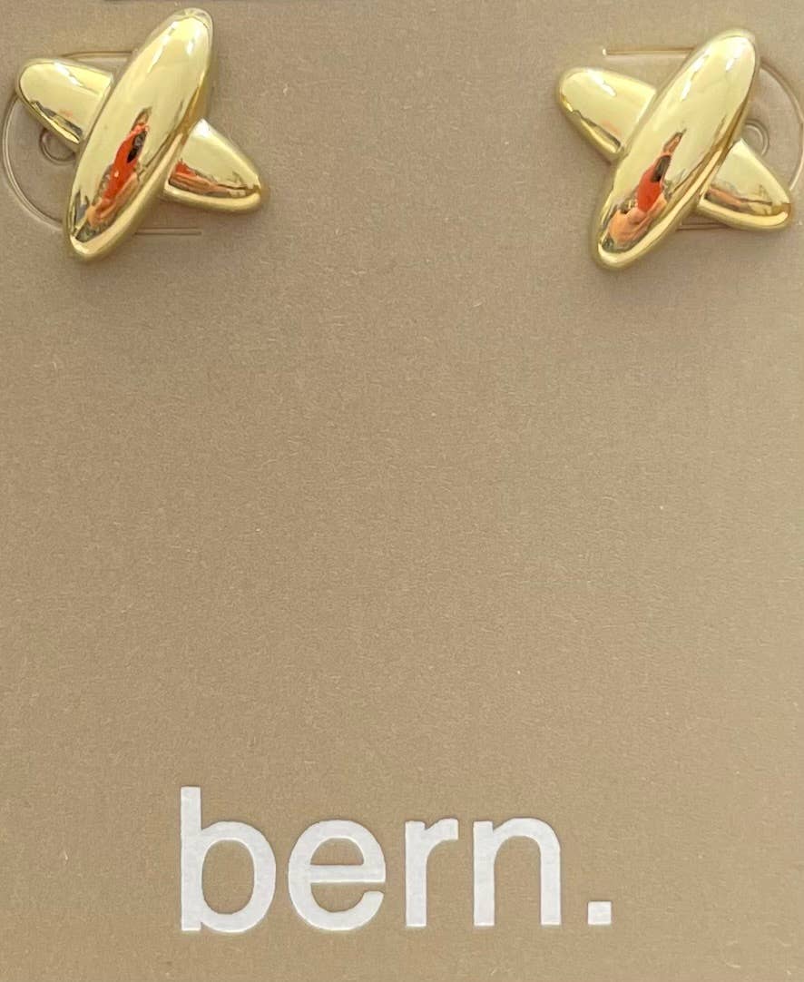 Gold CrissCross Stud