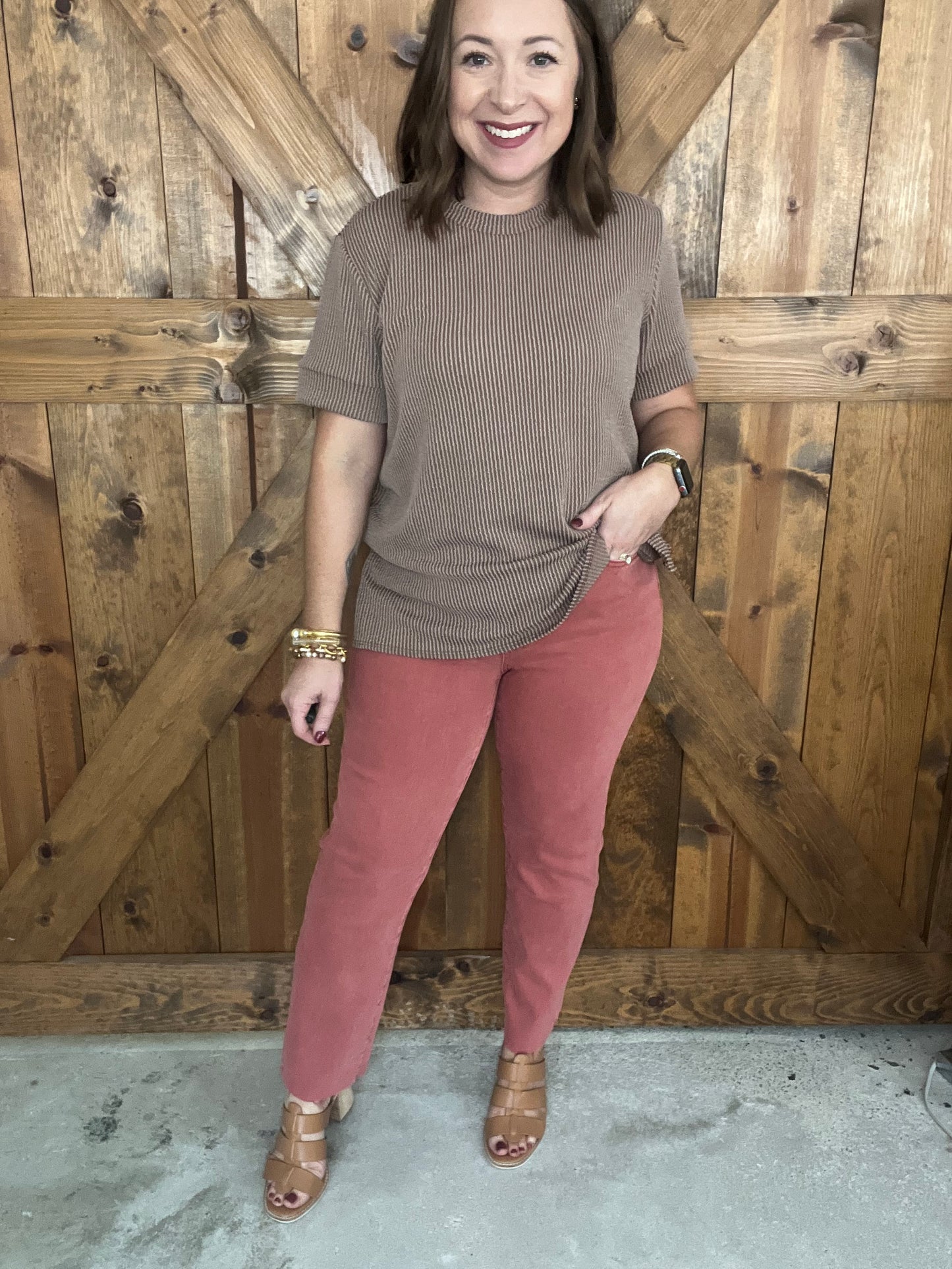 Colored Straight Crop - Cabernet