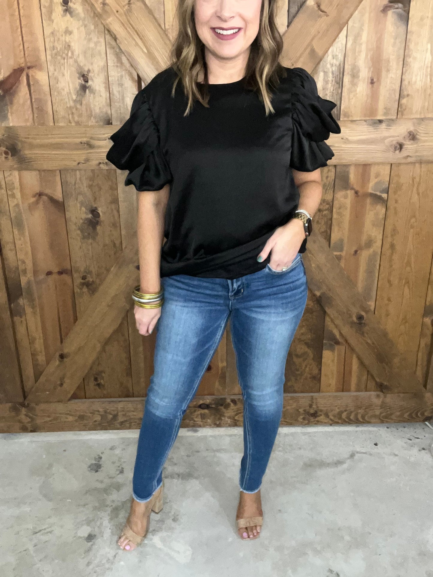 Mid Rise Raw Hem Crop Skinny Jean