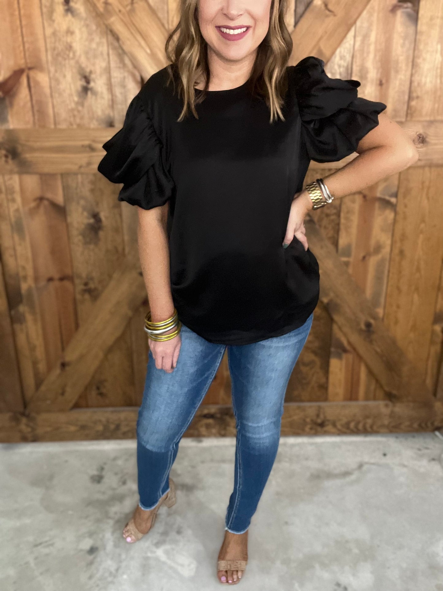 Mid Rise Raw Hem Crop Skinny Jean