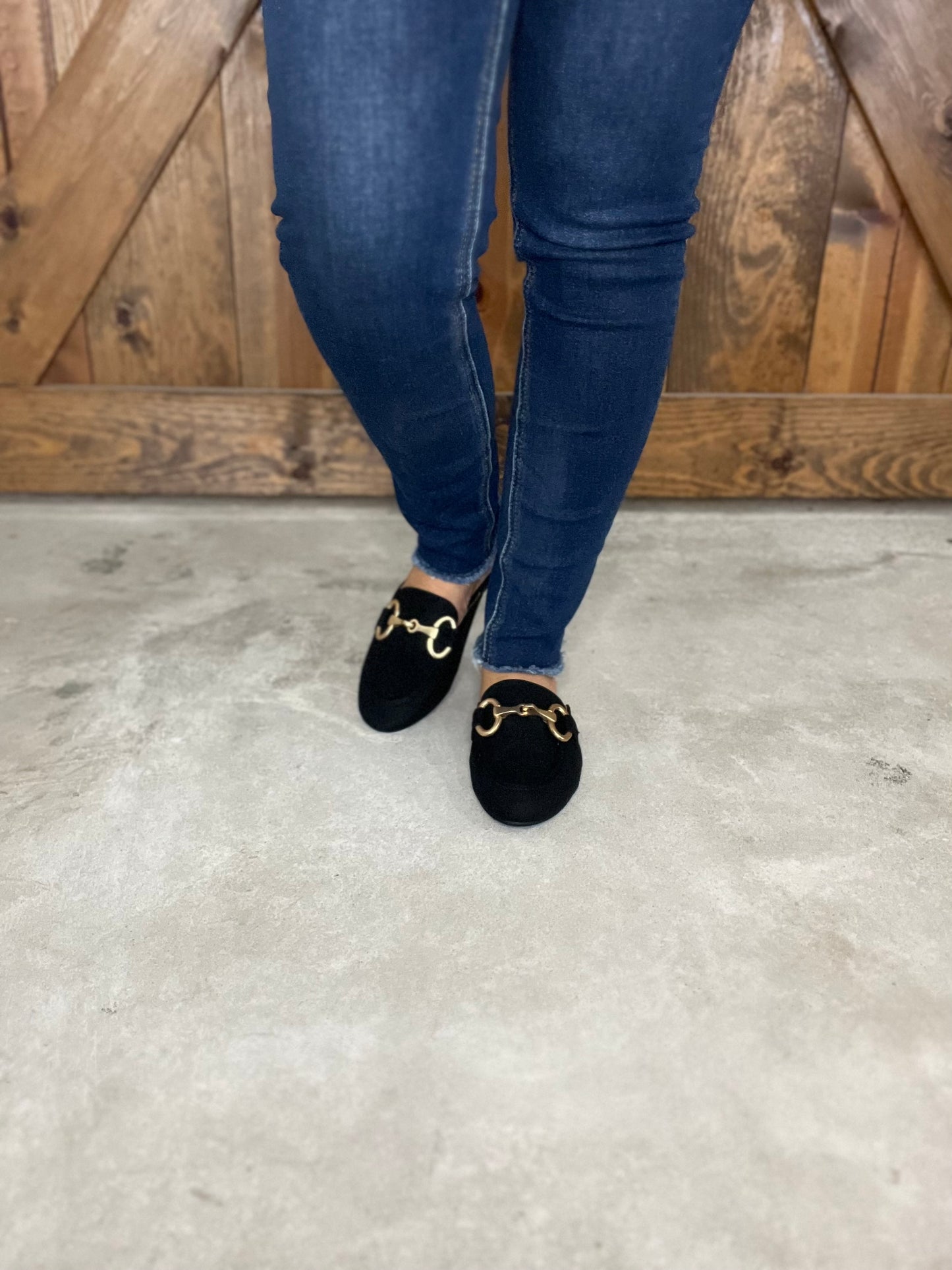 Black Link Mule Slide