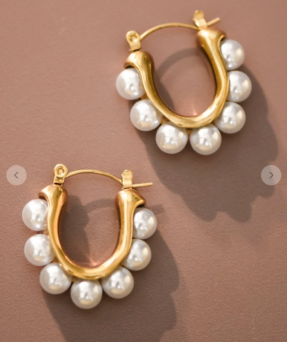 Pearl & Gold Earrings