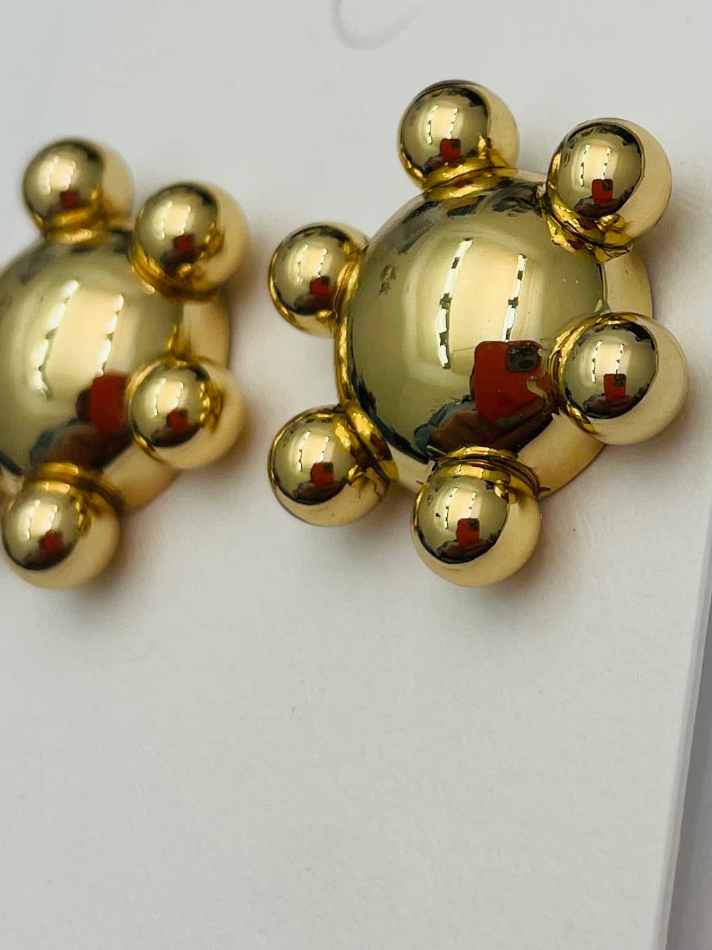 Gold Round Polished Stud