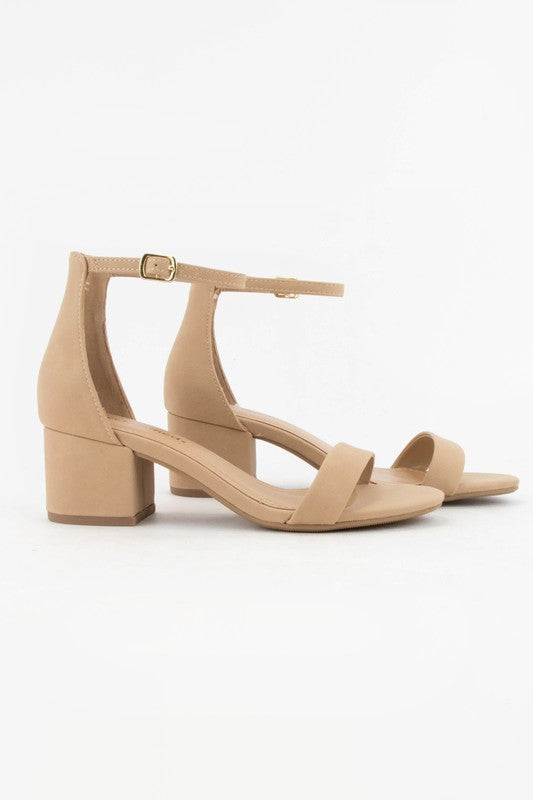 Weekend Nude Heel