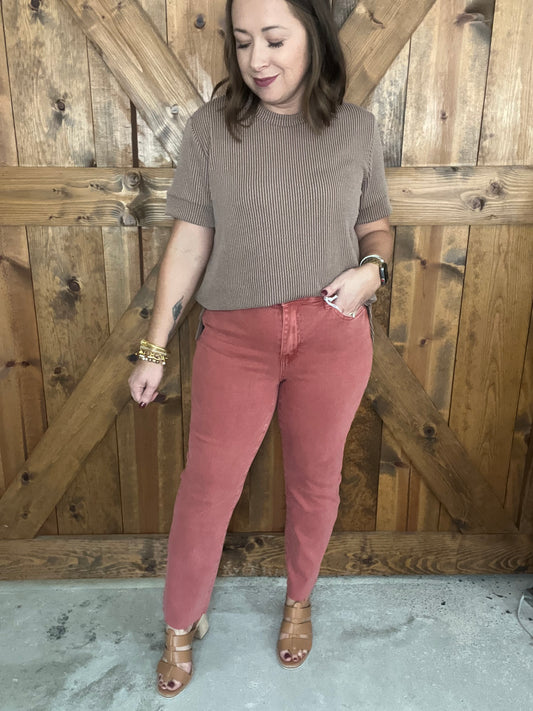Colored Straight Crop - Cabernet
