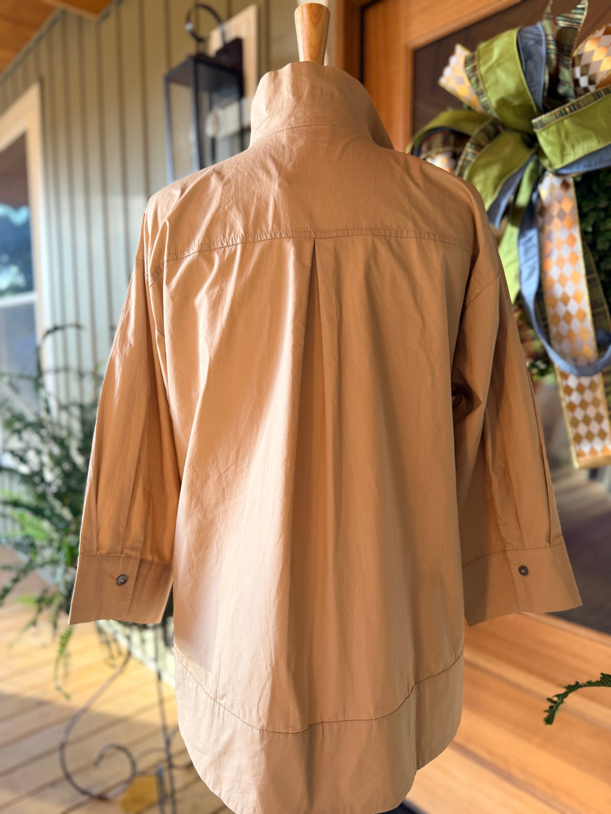 The Polished Ease Top