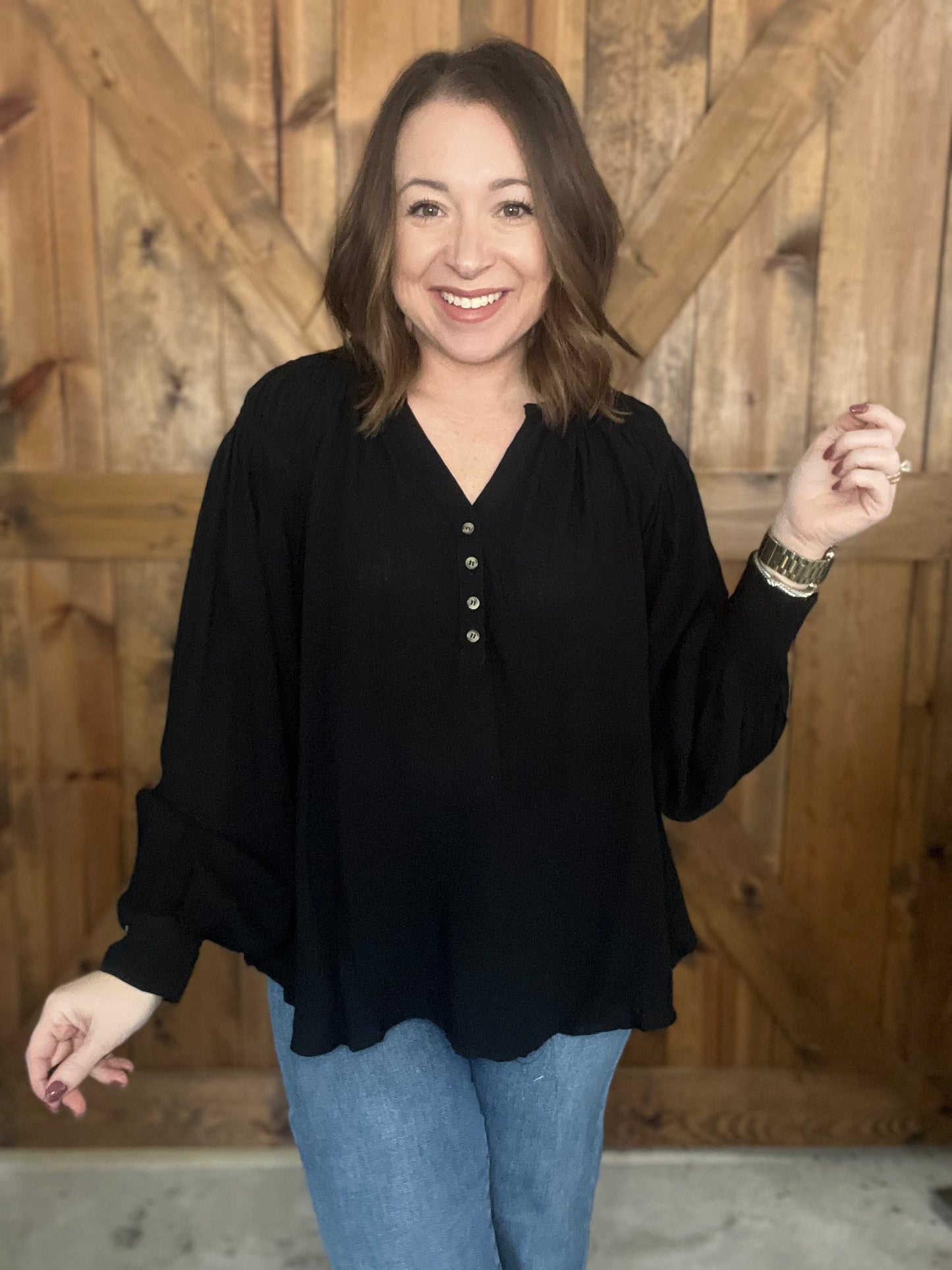Simple Elegance Top - Black