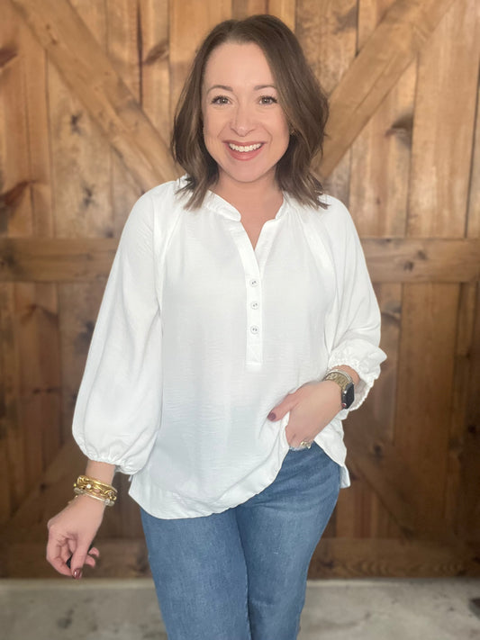 Chic Vibes Top - White