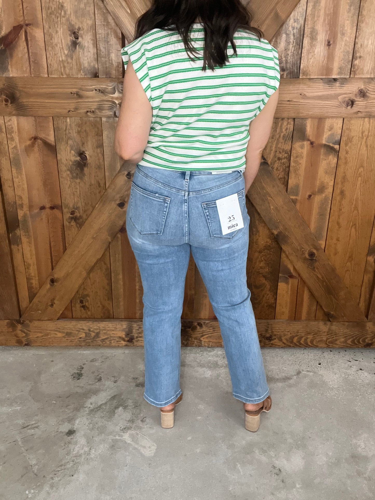 High Rise Straight Loose Fit Jeans