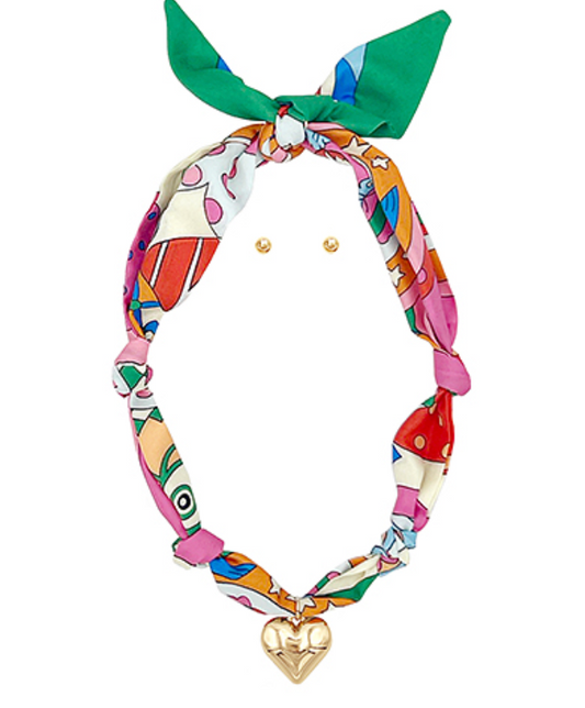 Scarf & Bold Heart Charm Necklace Set